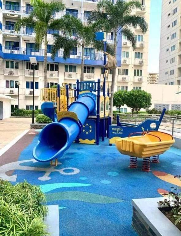 Smdc Moa Condotel Pasay Exterior photo